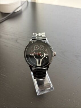 Stylish Black Men’s Wrist Watch with BMW Dashboard Dial